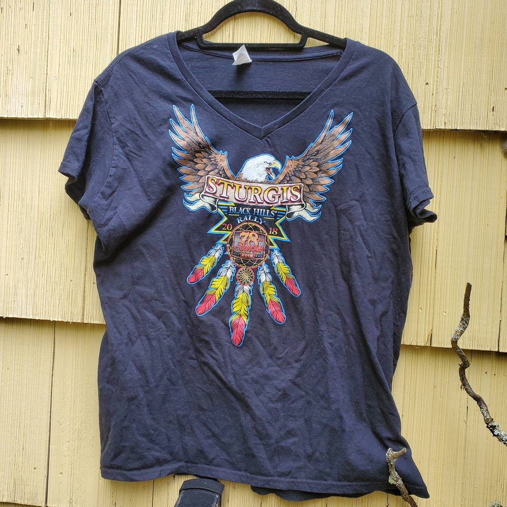 Sturgis Motorcycle Rally Women's XL Rare Gildan T-Shirt in Black